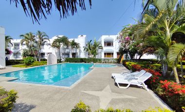 🏢 VENDO CASA ESQUINERA DOS PLANTAS CON TERRAZA - TRES DORMITORIOS - (TONSUPA - Club del Pacífico) $93,000.oo