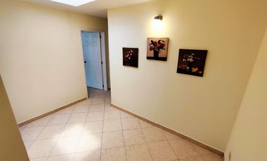 🏢 VENDO CASA ESQUINERA DOS PLANTAS CON TERRAZA - TRES DORMITORIOS - (TONSUPA - Club del Pacífico) $93,000.oo