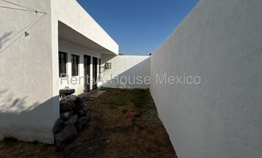 Casa de 1 Piso en Venta en El Encino Residencial & Golf, Huimilpan, Qro.