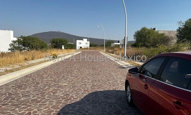 Casa de 1 Piso en Venta en El Encino Residencial & Golf, Huimilpan, Qro.