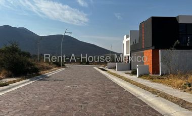Casa de 1 Piso en Venta en El Encino Residencial & Golf, Huimilpan, Qro.