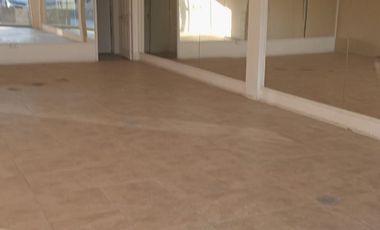 Locales comerciales en arriendo