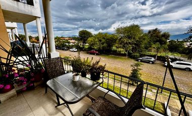 Venta de Departamento Amueblado $2,980,000.00 en Chantepec, Condominio Ribera del Chante CP. 45825 en Jocotepec, Jalisco, México.