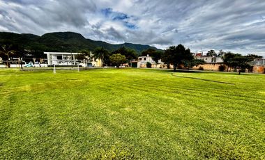 Venta de Departamento Amueblado $2,980,000.00 en Chantepec, Condominio Ribera del Chante CP. 45825 en Jocotepec, Jalisco, México.