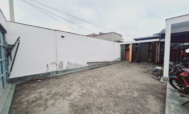 VENDO CASA EN SANTIAGO DE SURCO OPORTUNIDAD PARA INVERSIONISTAS