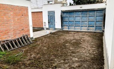 VENDO CASA EN SANTIAGO DE SURCO OPORTUNIDAD PARA INVERSIONISTAS