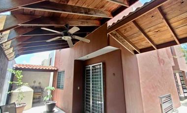 CASA EN VENTA EN PRIVADAS DE ANÁHUAC, ESCOBEDO, NL