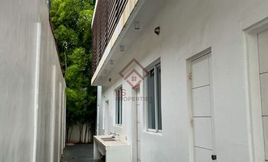 FOR SALE 3-Storey 8 Bedroom House in Ayala Alabang Village, Muntinlupa - SH126