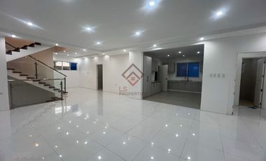 FOR SALE 3-Storey 8 Bedroom House in Ayala Alabang Village, Muntinlupa - SH126