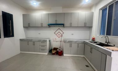 FOR SALE 3-Storey 8 Bedroom House in Ayala Alabang Village, Muntinlupa - SH126