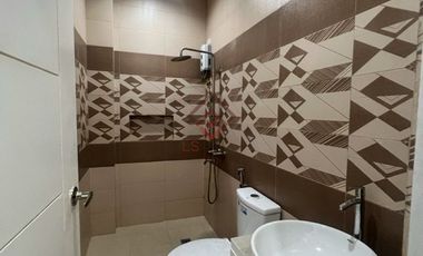 FOR SALE 3-Storey 8 Bedroom House in Ayala Alabang Village, Muntinlupa - SH126