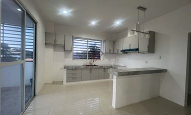 FOR SALE 3-Storey 8 Bedroom House in Ayala Alabang Village, Muntinlupa - SH126