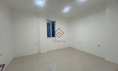 FOR SALE 3-Storey 8 Bedroom House in Ayala Alabang Village, Muntinlupa - SH126