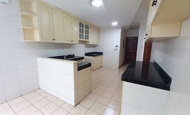 Departamento Amplio en Venta en Chacarilla del Estanque – San Borja