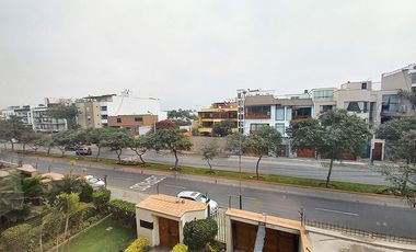 Departamento Amplio en Venta en Chacarilla del Estanque – San Borja
