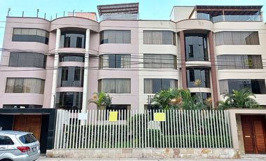 Departamento Amplio en Venta en Chacarilla del Estanque – San Borja