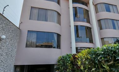 Departamento Amplio en Venta en Chacarilla del Estanque – San Borja