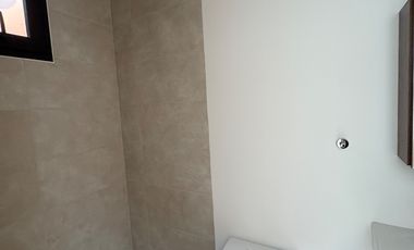 VENDO HERMOSA CASA UNA SOLA PLANTA EN CONJUNTO VIA A ARRAYANES, PUEMBO