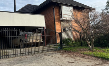 Hermosa casa en Isla Teja Sur