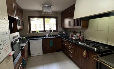 Hermosa casa en Isla Teja Sur