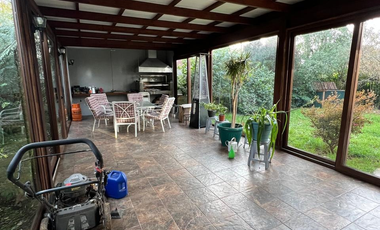 Hermosa casa en Isla Teja Sur