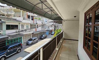 Dijual Cepat! Rumah Timur Baru Satu Medan – Siap Huni, Harga Nego!