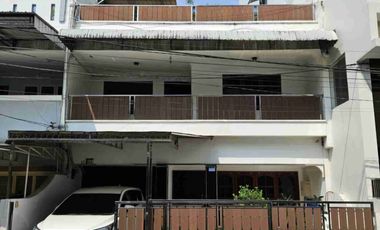 Dijual Cepat! Rumah Timur Baru Satu Medan – Siap Huni, Harga Nego!