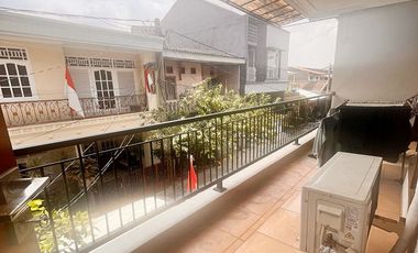Sewa Rumah Dekat Mall Bintaro Xchange, Stasiun Sudimara, Kampus UPJ, RS Buah Hati Ciputat, Pasar Jombang Ciputat