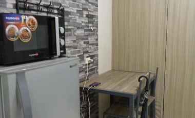 BREEZE303X: For Rent Fully Furnished 1BR with Balcony in Breeze Residences