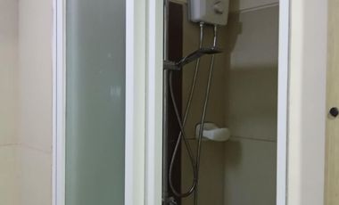BREEZE303X: For Rent Fully Furnished 1BR with Balcony in Breeze Residences