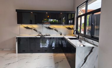 Rumah kolam renang solo sumber dekat manahan tirtonadi