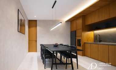 FREEHOLD | BRAND-NEW DESIGNER VILLA IN PRIME BALI LOCATION