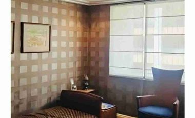 SKYLAND PLAZA
Senior-Friendly 4BR Facing Ayala Avenue