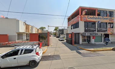 CASA EN CALLE BOSQUES DE LAUREL, EL BOSQUE, SANTIAGO TEYAHUALCO, ESTADO DE MÉXICO ¡NO CRÉDITOS!
