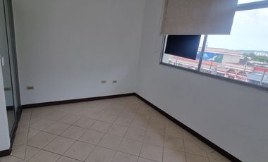 Suite en Alquiler en la Alborada 4ta Etapa, 1 Habitación, 1 Baño, Norte de Guayaquil.
