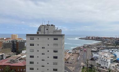 SE ARRIENDA DEPTO EN EDIFICIO MATIZ.