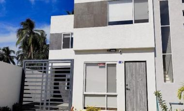 CASA EN VENTA EN ZONA DIAMANTE DE ACAPULCO A 5 MIN DEL AEROPUERTO