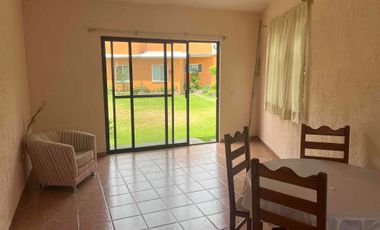 BUNGALOW IDEAL PARA EJECUTIVO O PAREJA, LOMAS DE CUERNAVACA, TEMIXCO MORELOS