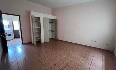 BUNGALOW IDEAL PARA EJECUTIVO O PAREJA, LOMAS DE CUERNAVACA, TEMIXCO MORELOS