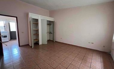 BUNGALOW IDEAL PARA EJECUTIVO O PAREJA, LOMAS DE CUERNAVACA, TEMIXCO MORELOS