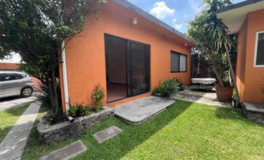 BUNGALOW IDEAL PARA EJECUTIVO O PAREJA, LOMAS DE CUERNAVACA, TEMIXCO MORELOS