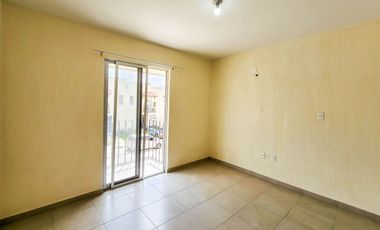 Casa en Renta en Alta California, Coto 9, Tlajomulco