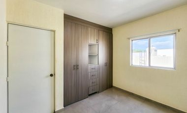 Casa en Renta en Alta California, Coto 9, Tlajomulco