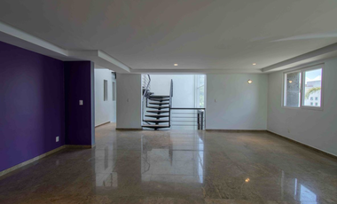 casa en venta en bosques  esmeralda