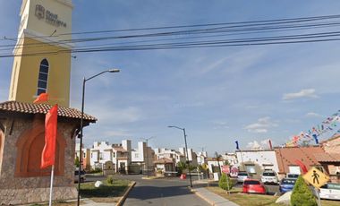 CASA EN VENTA EN PRIV. SORLADA ZEMPOALA HGO.