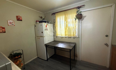 Casa 4 Dormitorios en Venta, Excelente Ubicación, Parque Villarrica