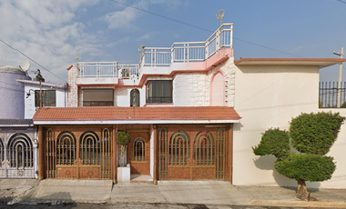 VENTA DE CASA EN ESTADO DE MEXICO - COACALCO - BOSQUES DEL VALLE