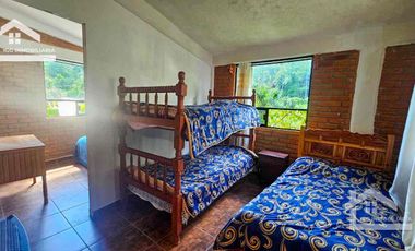 CASA EN VENTA EN CASAS BLANCAS MUNICIPIO MINERAL DEL CHICO