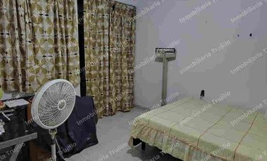 VENDO CASA SOBRE AVENIDA PRINCIPAL, DE UNA SOLA PLANTA