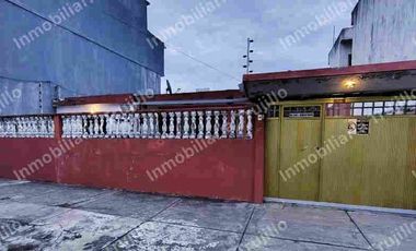 VENDO CASA SOBRE AVENIDA PRINCIPAL, DE UNA SOLA PLANTA